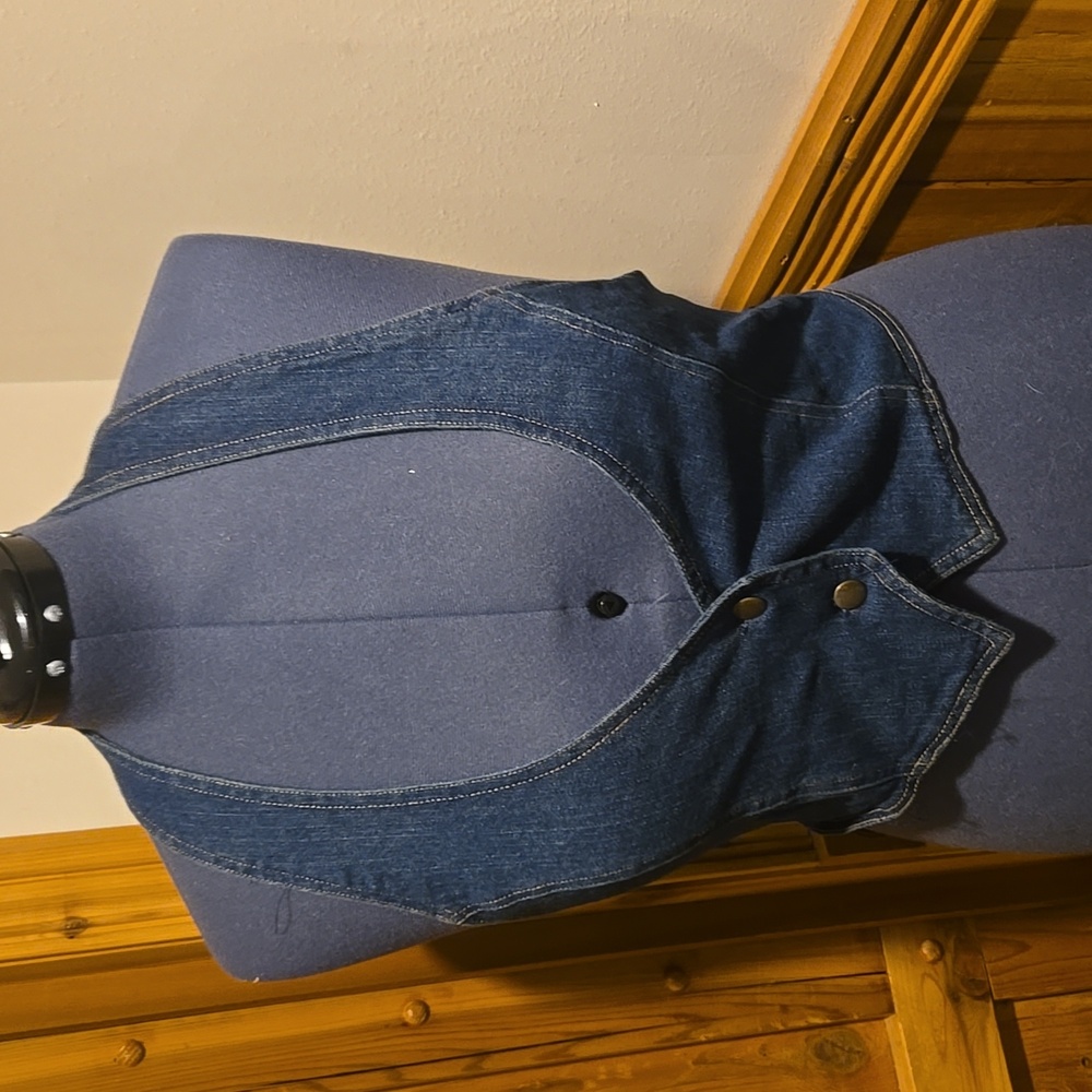 Tie back denim vest/top